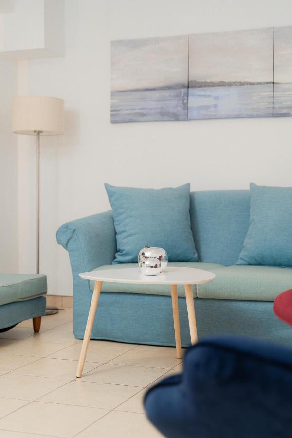 Livingstone By A&d Porto Rafti